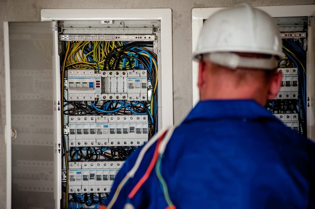 4 Types of Commercial Electrical Services We Provide